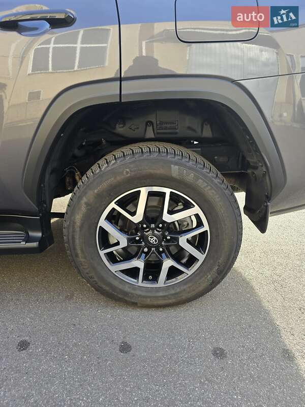 Внедорожник / Кроссовер Toyota Land Cruiser 2021 в Виннице