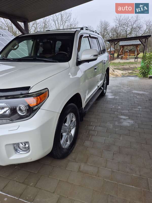 Внедорожник / Кроссовер Toyota Land Cruiser 2014 в Берегово