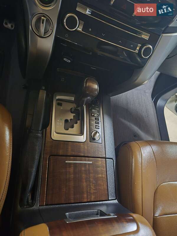 Внедорожник / Кроссовер Toyota Land Cruiser 2014 в Берегово