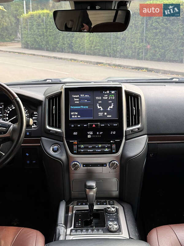 Внедорожник / Кроссовер Toyota Land Cruiser 2016 в Киеве