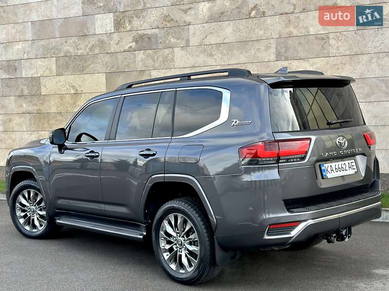 Внедорожник / Кроссовер Toyota Land Cruiser 2021 в Киеве