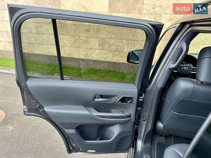 Внедорожник / Кроссовер Toyota Land Cruiser 2021 в Киеве