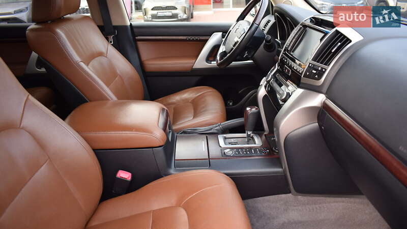 Внедорожник / Кроссовер Toyota Land Cruiser 2014 в Житомире