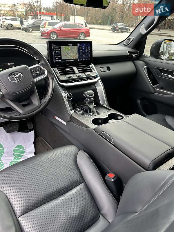 Внедорожник / Кроссовер Toyota Land Cruiser 2023 в Киеве