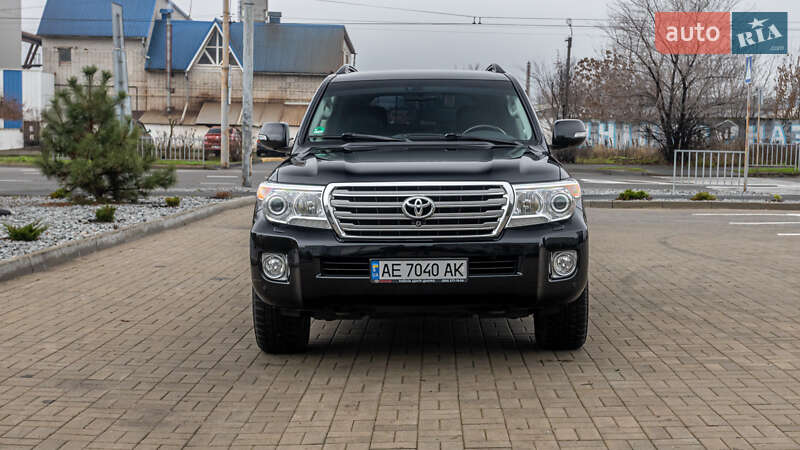 Внедорожник / Кроссовер Toyota Land Cruiser 2014 в Днепре