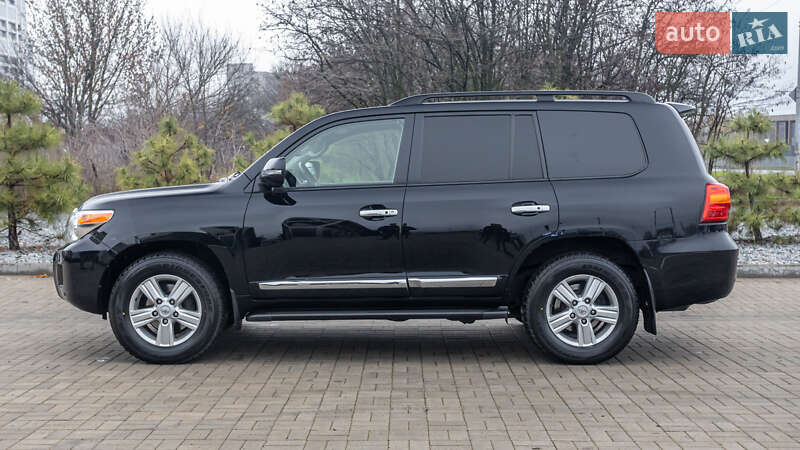 Внедорожник / Кроссовер Toyota Land Cruiser 2014 в Днепре