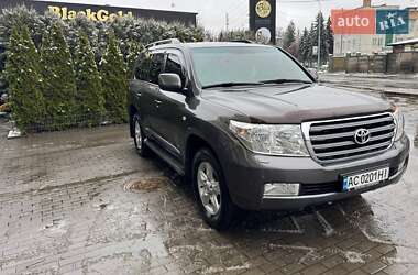Позашляховик / Кросовер Toyota Land Cruiser 2011 в Луцьку