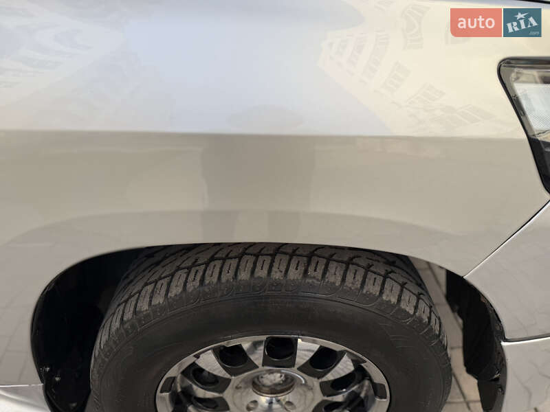 Внедорожник / Кроссовер Toyota Land Cruiser 2008 в Каменец-Подольском