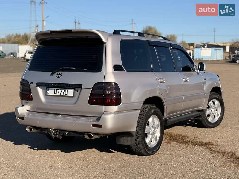 Позашляховик / Кросовер Toyota Land Cruiser 2002 в Одесі фото 10 Позашляховик / Кросовер Toyota Land Cruiser 2002 в Одесі