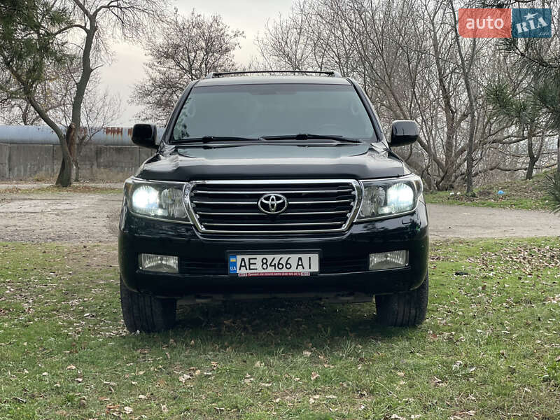 Внедорожник / Кроссовер Toyota Land Cruiser 2007 в Днепре