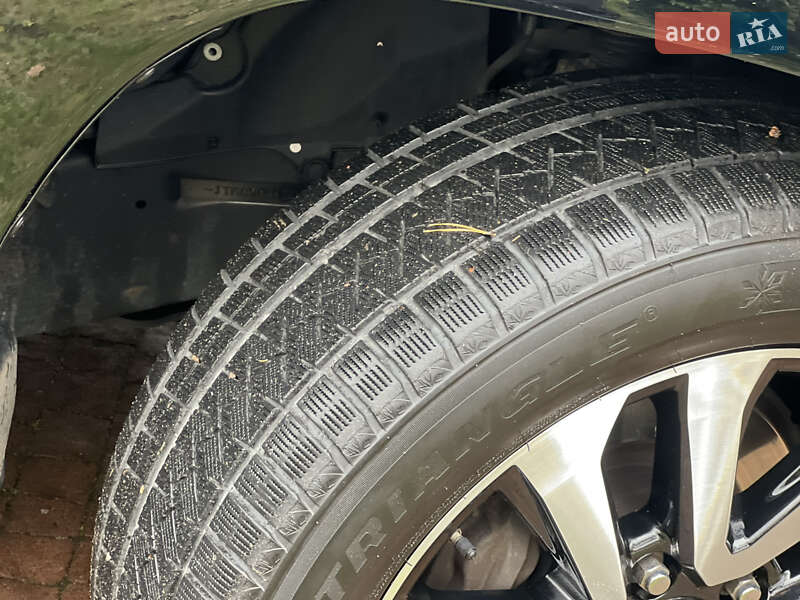 Внедорожник / Кроссовер Toyota Land Cruiser 2015 в Киеве