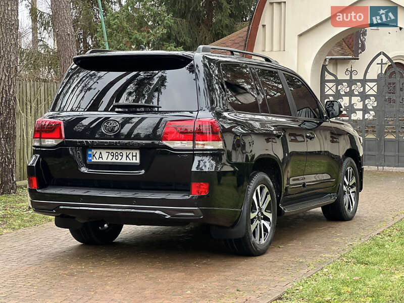 Внедорожник / Кроссовер Toyota Land Cruiser 2015 в Киеве
