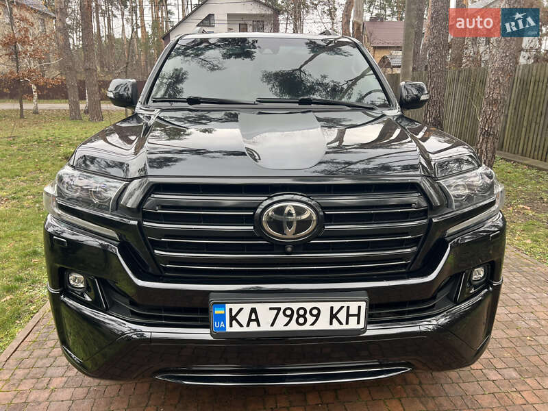 Внедорожник / Кроссовер Toyota Land Cruiser 2015 в Киеве
