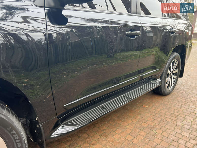 Внедорожник / Кроссовер Toyota Land Cruiser 2015 в Киеве