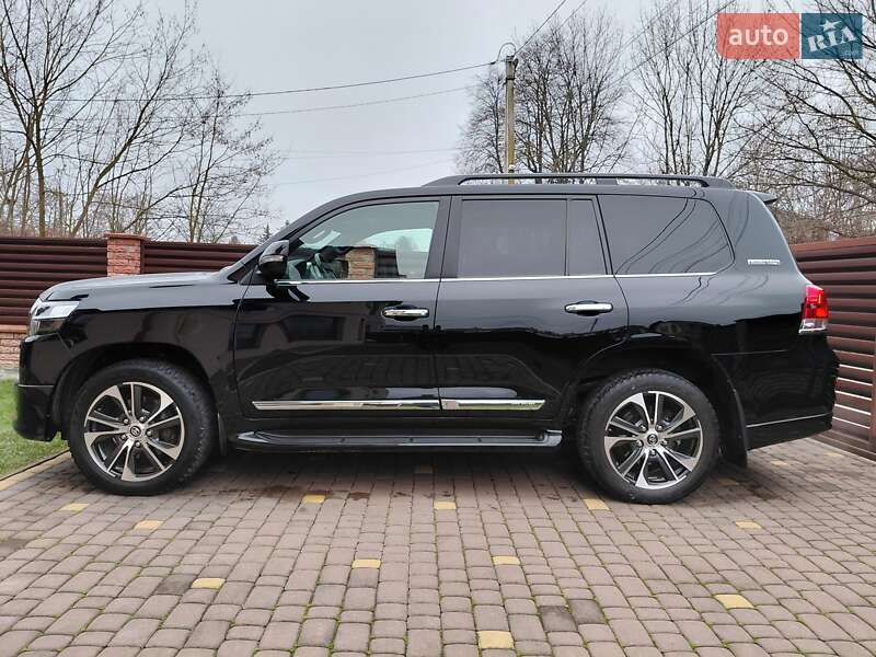 Внедорожник / Кроссовер Toyota Land Cruiser 2020 в Ивано-Франковске фото 16 Внедорожник / Кроссовер Toyota Land Cruiser 2020 в Ивано-Франковске