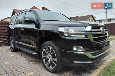 Внедорожник / Кроссовер Toyota Land Cruiser 2020 в Ивано-Франковске