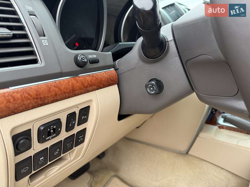 Внедорожник / Кроссовер Toyota Land Cruiser 2013 в Киеве фото 36 Внедорожник / Кроссовер Toyota Land Cruiser 2013 в Киеве