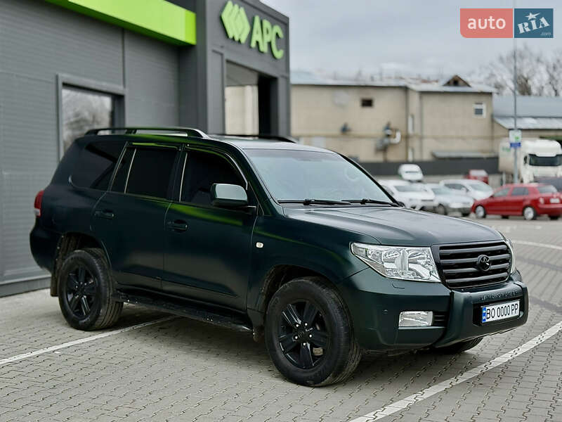 Внедорожник / Кроссовер Toyota Land Cruiser 2008 в Тернополе