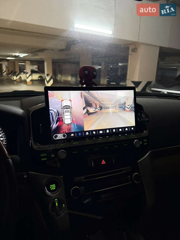 Внедорожник / Кроссовер Toyota Land Cruiser 2013 в Киеве