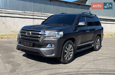 Внедорожник / Кроссовер Toyota Land Cruiser 2016 в Киеве