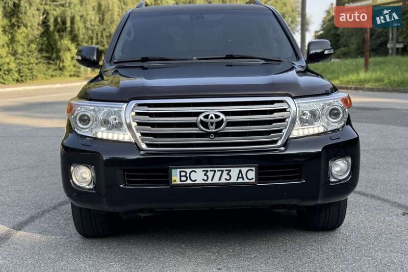 Внедорожник / Кроссовер Toyota Land Cruiser 2014 в Трускавце