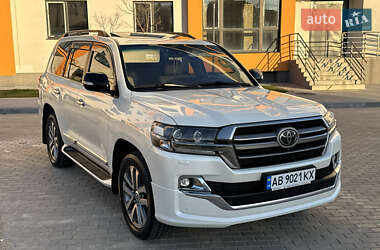 Внедорожник / Кроссовер Toyota Land Cruiser 2019 в Виннице