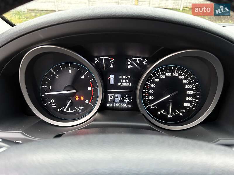 Внедорожник / Кроссовер Toyota Land Cruiser 2012 в Киеве фото 35 Внедорожник / Кроссовер Toyota Land Cruiser 2012 в Киеве