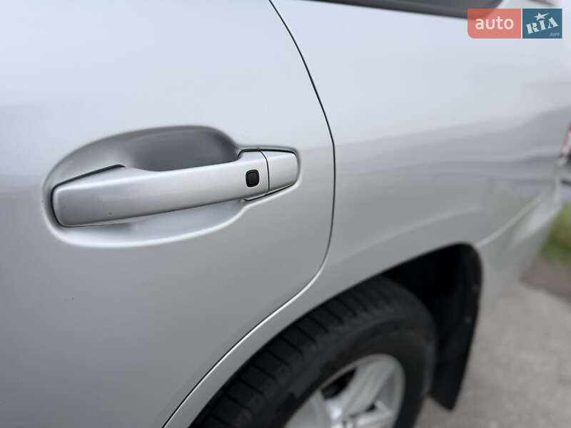 Внедорожник / Кроссовер Toyota Land Cruiser 2011 в Борисполе