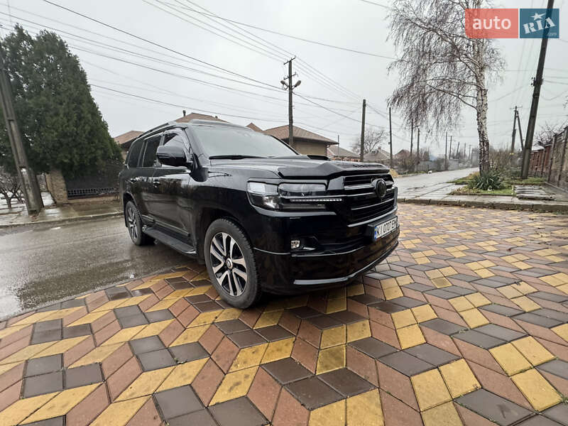 Внедорожник / Кроссовер Toyota Land Cruiser 2019 в Кривом Роге фото 12 Внедорожник / Кроссовер Toyota Land Cruiser 2019 в Кривом Роге