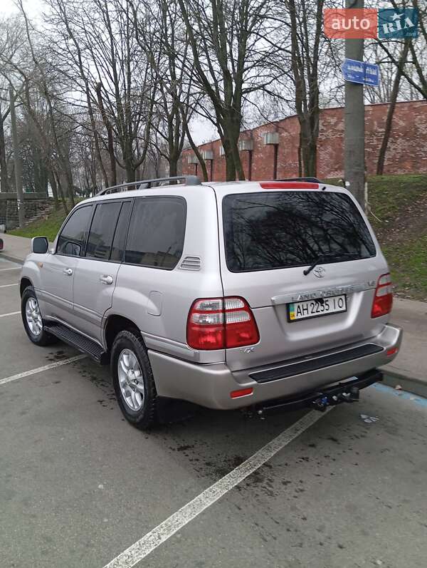 Внедорожник / Кроссовер Toyota Land Cruiser 2003 в Днепре фото 3 Внедорожник / Кроссовер Toyota Land Cruiser 2003 в Днепре