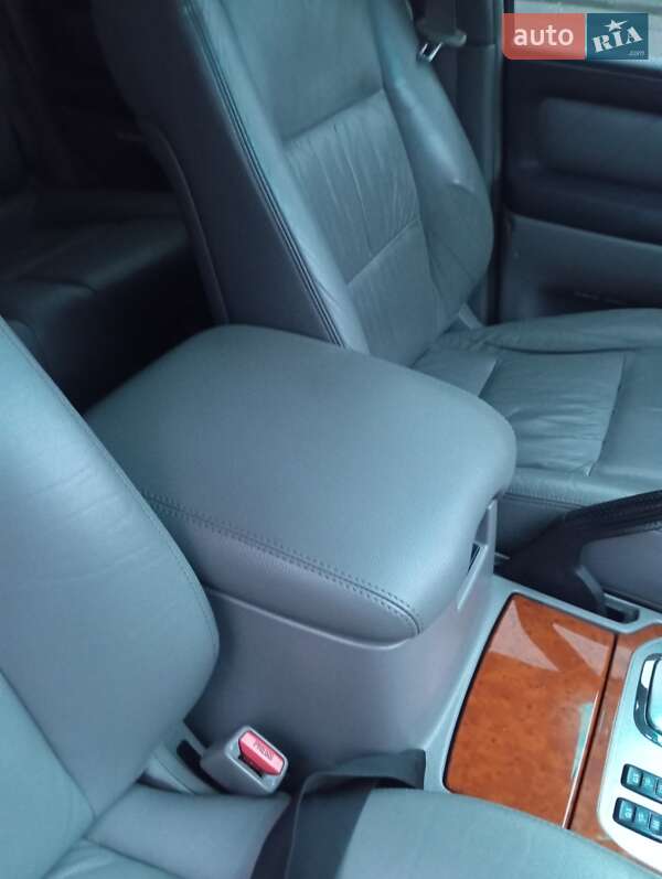 Внедорожник / Кроссовер Toyota Land Cruiser 2003 в Днепре фото 12 Внедорожник / Кроссовер Toyota Land Cruiser 2003 в Днепре