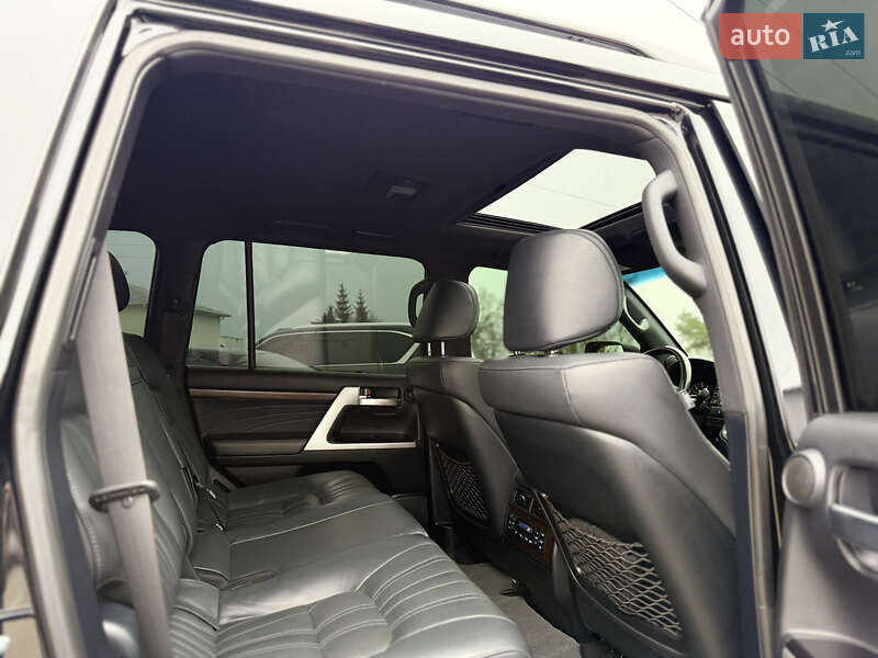 Внедорожник / Кроссовер Toyota Land Cruiser 2020 в Черновцах фото 22 Внедорожник / Кроссовер Toyota Land Cruiser 2020 в Черновцах