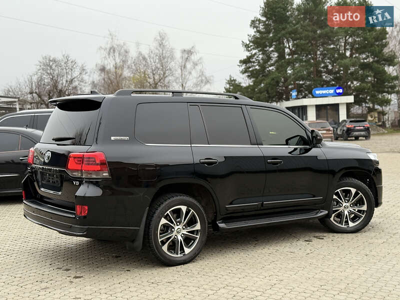 Внедорожник / Кроссовер Toyota Land Cruiser 2020 в Черновцах фото 97 Внедорожник / Кроссовер Toyota Land Cruiser 2020 в Черновцах