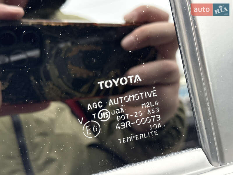 Внедорожник / Кроссовер Toyota Land Cruiser 2020 в Черновцах фото 126 Внедорожник / Кроссовер Toyota Land Cruiser 2020 в Черновцах