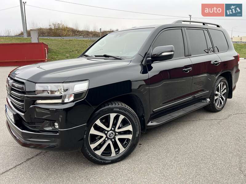 Toyota Land Cruiser 2018