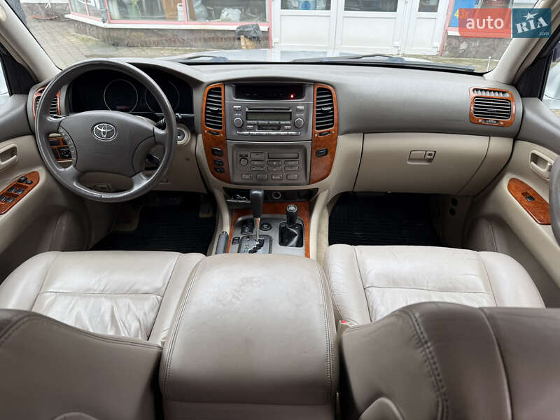 Внедорожник / Кроссовер Toyota Land Cruiser 2006 в Луцке фото 20 Внедорожник / Кроссовер Toyota Land Cruiser 2006 в Луцке