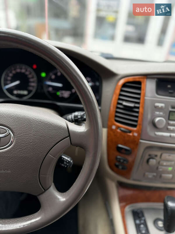 Внедорожник / Кроссовер Toyota Land Cruiser 2006 в Луцке фото 24 Внедорожник / Кроссовер Toyota Land Cruiser 2006 в Луцке