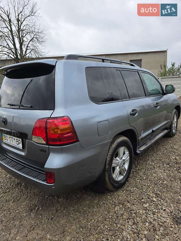 Внедорожник / Кроссовер Toyota Land Cruiser 2014 в Чорткове