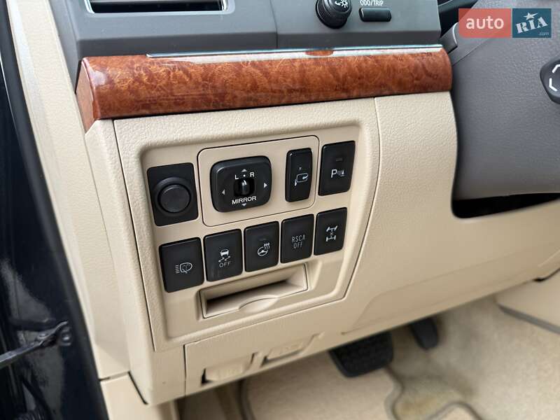 Позашляховик / Кросовер Toyota Land Cruiser 2013 в Києві