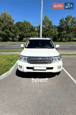 Позашляховик / Кросовер Toyota Land Cruiser 2012 в Ізюмі