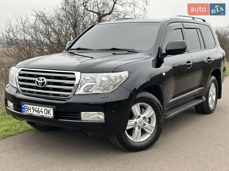 Позашляховик / Кросовер Toyota Land Cruiser 2011 в Одесі