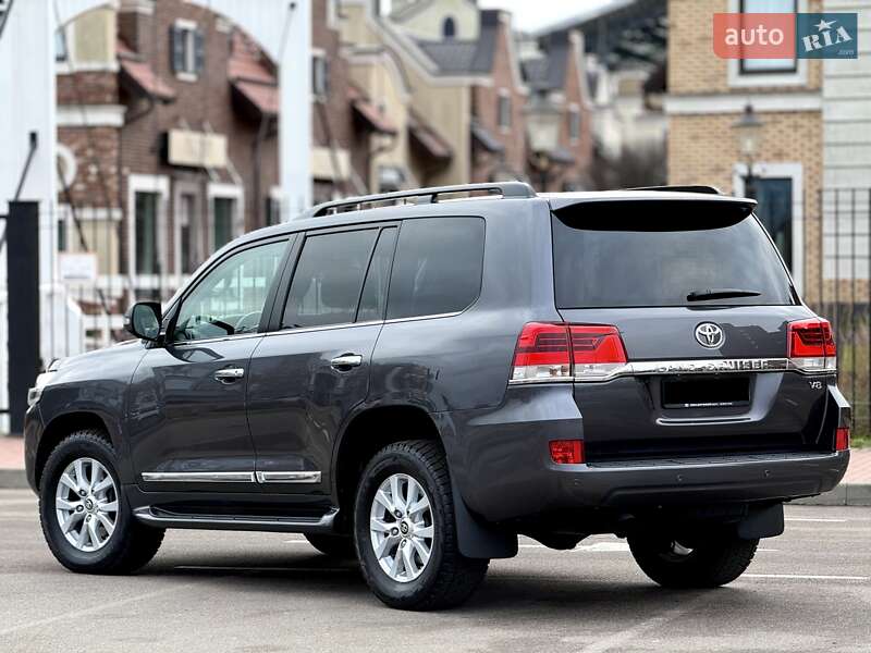 Внедорожник / Кроссовер Toyota Land Cruiser 2020 в Киеве