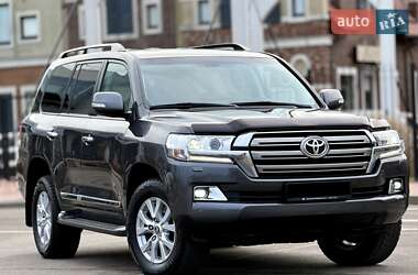Внедорожник / Кроссовер Toyota Land Cruiser 2020 в Киеве