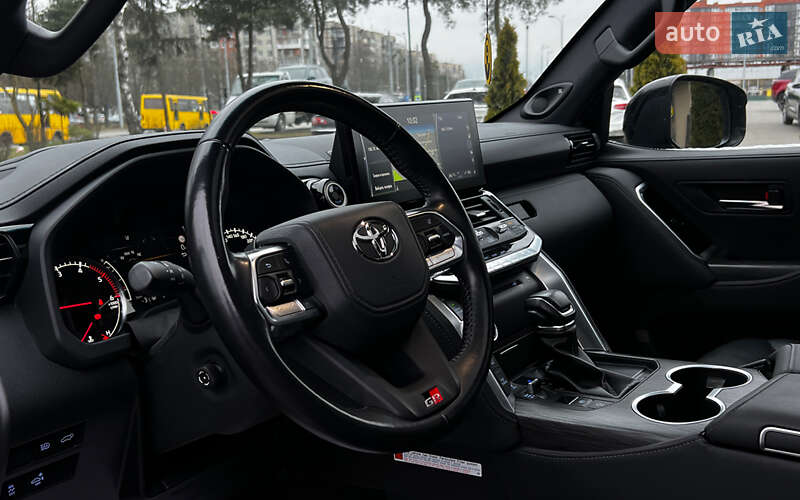 Внедорожник / Кроссовер Toyota Land Cruiser 2022 в Львове