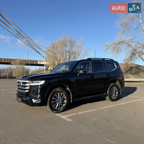 Внедорожник / Кроссовер Toyota Land Cruiser 2023 в Киеве