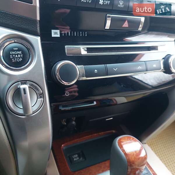 Позашляховик / Кросовер Toyota Land Cruiser 2012 в Рівному фото 27 Позашляховик / Кросовер Toyota Land Cruiser 2012 в Рівному