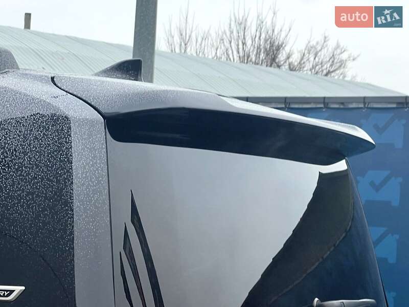 Внедорожник / Кроссовер Toyota Land Cruiser 2021 в Киеве