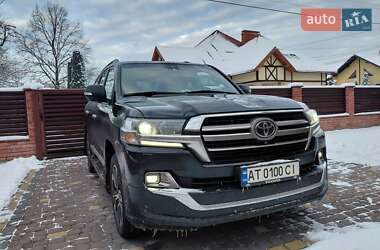 Внедорожник / Кроссовер Toyota Land Cruiser 2020 в Ивано-Франковске