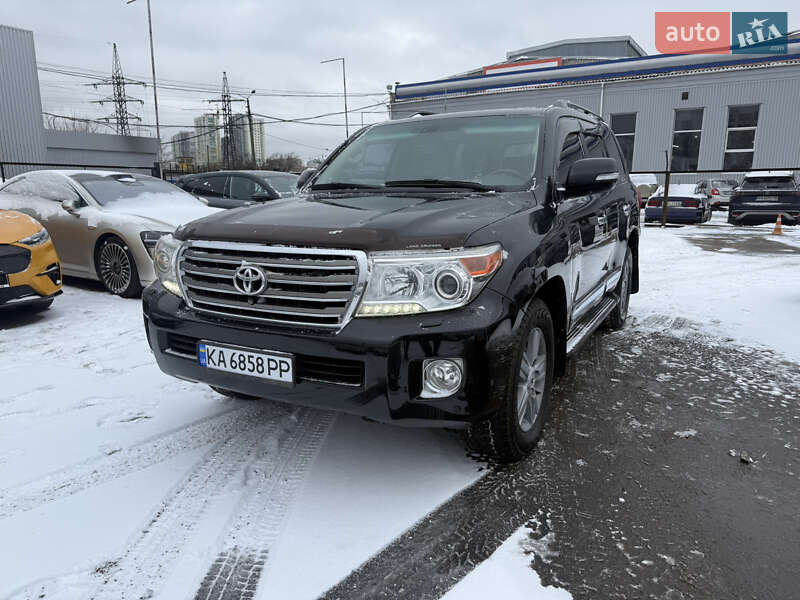 Toyota Land Cruiser 2013 Toyota Land Cruiser 2013