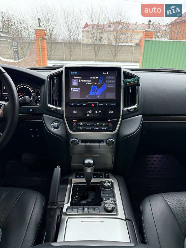 Внедорожник / Кроссовер Toyota Land Cruiser 2016 в Киеве